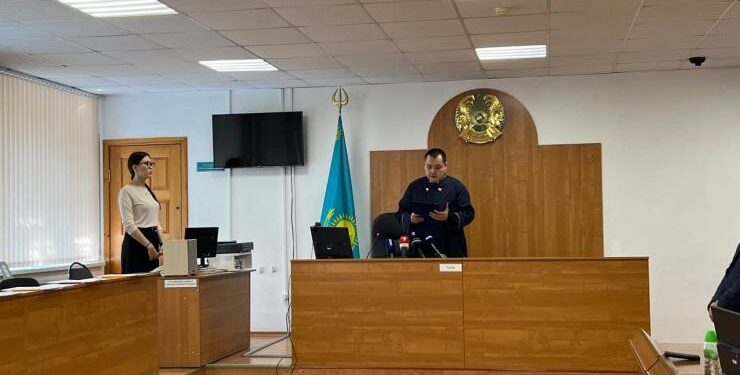 Екі баланың өліміне себеп болған іс: медбике сот залында қамауға алынды