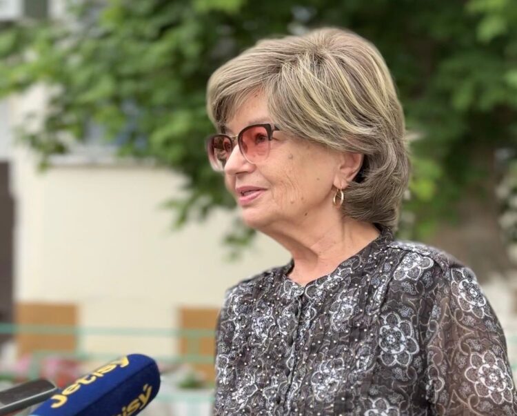 Гүл өсірген аулалар марапатталды