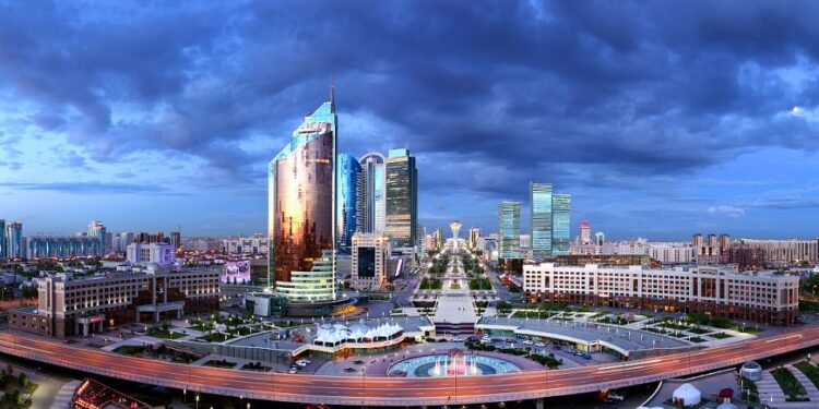 Қазақстандықтар Астана күніне орай үш күн демалады