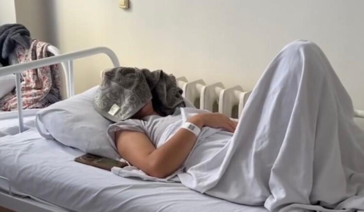 Суд на блогера: больница в Астане подаёт иск за пост о выкидыше