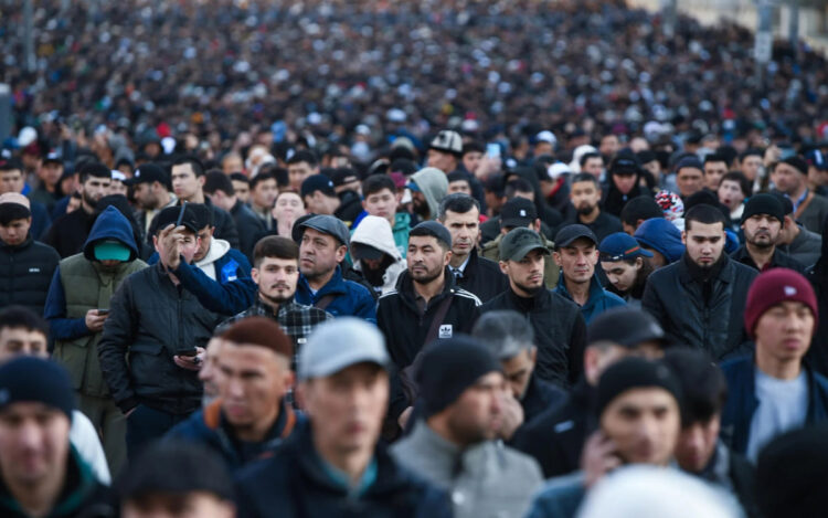 Из Казахстана выдворили 1240 иностранцев: выявлено более 10 тысяч миграционных нарушений