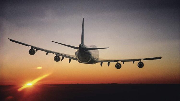 Иран спустя три недели вновь открыл воздушное пространство: аэропорты Тегерана возобновили работу