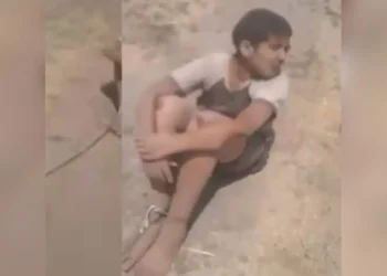 В Таджикистане отец насмерть избил сына: привязал к машине и волок по дороге