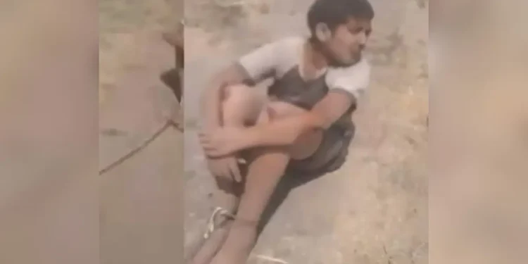 В Таджикистане отец насмерть избил сына: привязал к машине и волок по дороге