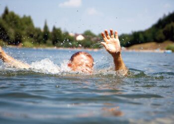 В Таджикистане женщина утопила четверых детей