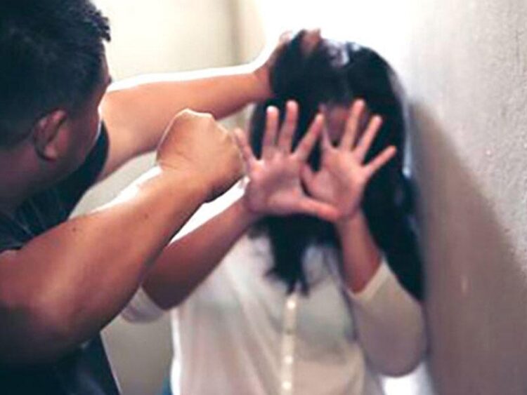 Жетісу облысында ер адам әйелін өлімші етіп сабағаны туралы ақпарат тарады