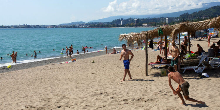 Қонаев қаласындағы №4 жағажайға қатысты әкімдік ресми мәлімдеме жасады