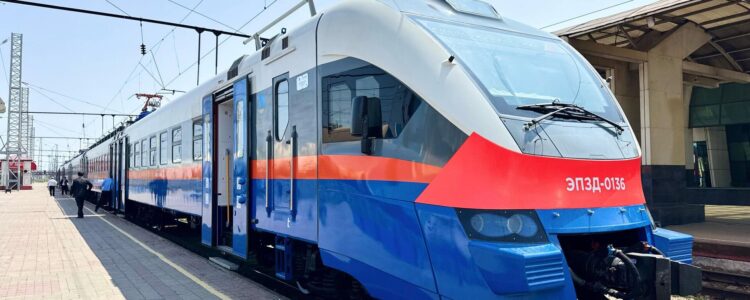 Астанадан Бурабайға жаңа жылдам пойыз іске қосылды