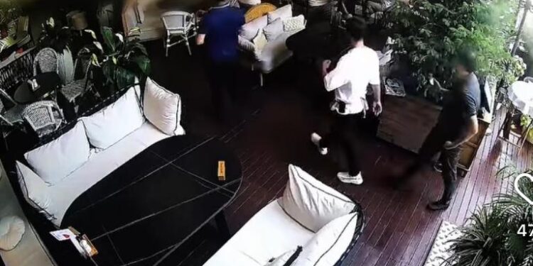 В квартирах экс-вице-министров обнаружены миллиарды: озвучены данные следствия