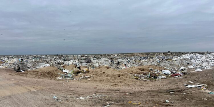 Қоқыс полигонында бұрын-соңды болмаған су жинақтағыш резервуар салынуда