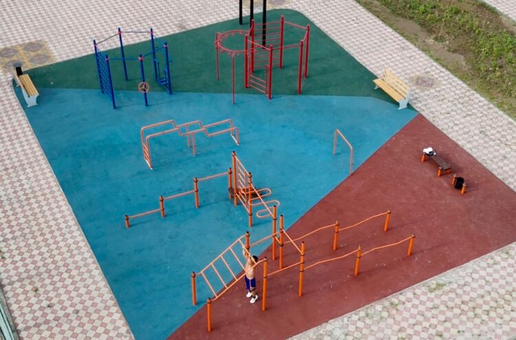 В Конаеве обновили площадку для пляжного спорта