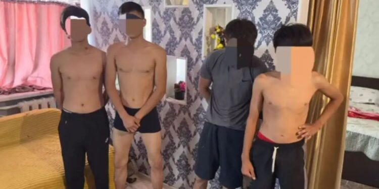 Ночные налётчики в Алматы: задержана группа грабителей, нападавших на прохожих