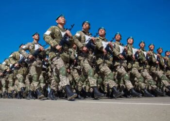 Срочная служба по-новому: в Казахстане стартует проект SARBAZ+