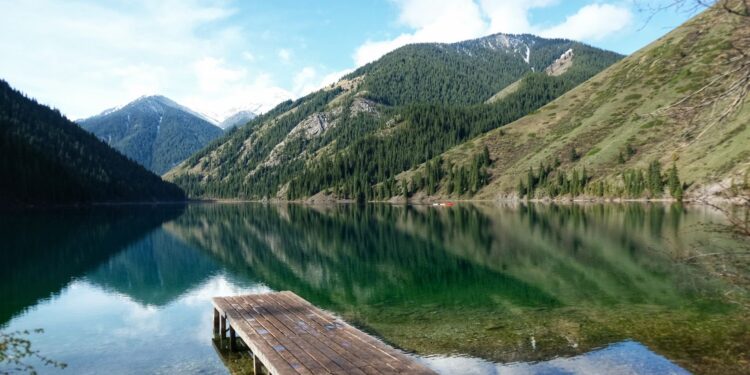 Жаз басталғалы бері Қазақстанда 37 адам суға батып кетті, оның ішінде 12 бала бар