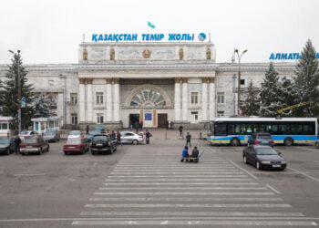 Алматы-1 және Алматы-2 теміржол вокзалдары «Қазақстан темір жолы» ұлттық компаниясының басқаруына қайтарылды.