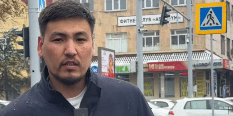 Алматыда блогер Ілияс Сәриевке 26 алаяқтық эпизод бойынша айып тағылды