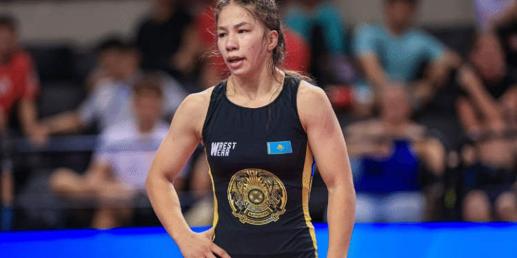 Казахстанские борцы завоевали 11 медалей на юношеском ЧМ в Греции