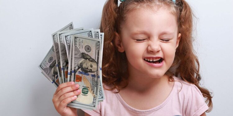 Фонд заработал $4,6 млрд: выплаты детям сохранятся — Нацбанк