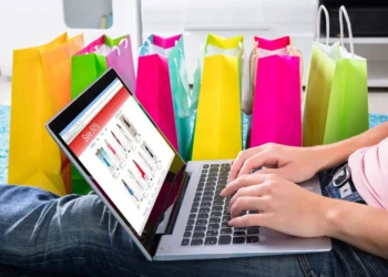 Қазақстандықтар маркетплейстердегі онлайн-тапсырыстарға баж салығын төлейтін болады