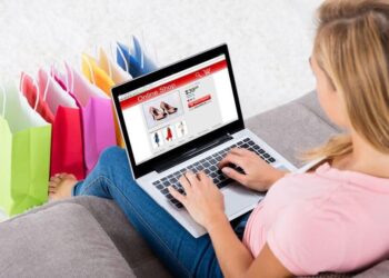 Казахстанцы будут платить пошлину за онлайн-заказы на маркетплейсах