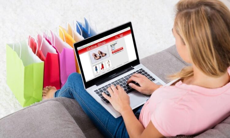 Казахстанцы будут платить пошлину за онлайн-заказы на маркетплейсах