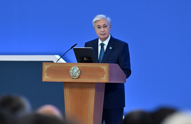 Токаев: Конституция — фундамент Независимости и символ Великой степи