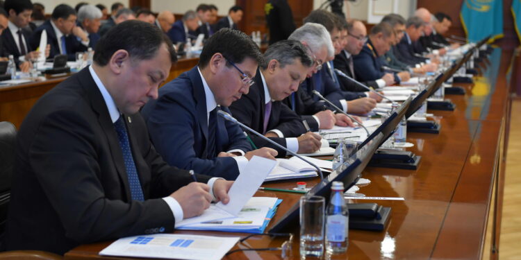 Правительство пообещало увеличить активы Нацфонда до $68,6 млрд к 2028 году