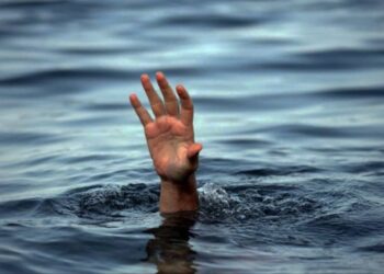 На Алаколе утонул молодой человек — пытался спастись, но тянул спасателя под воду