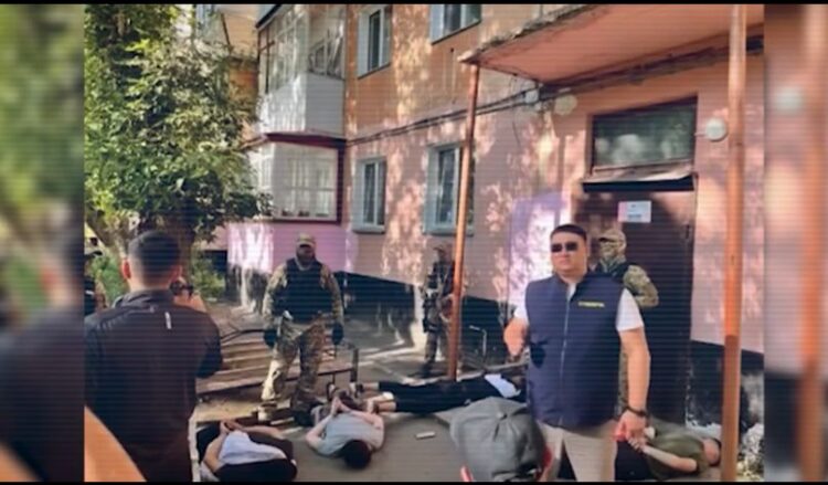 Казахстанские кибермошенники похитили более 102 миллионов тенге у иностранца