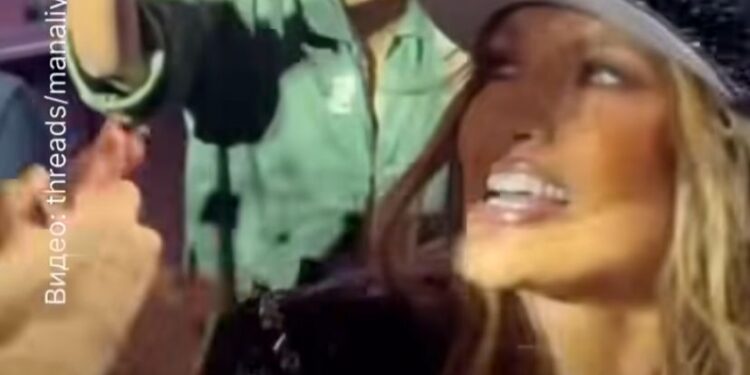 Инцидент на концерте Джей Ло в Алматы вызвал обсуждения в сети