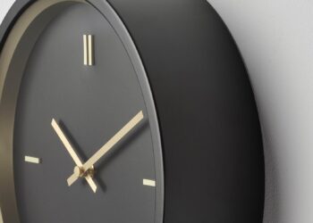 Новый график работы в Астане: госструктуры начнут день с 7:30