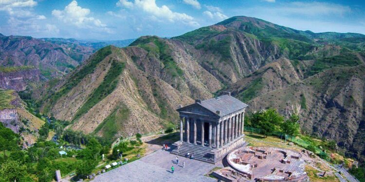 Қазақстандықтар Арменияға енді жеке куәлікпен бара алады