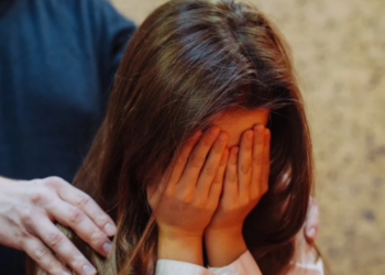 В Жамбылской области мужчина получил пожизненное за насилие над собственной дочерью