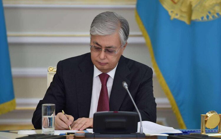 Кадрлық ауыс-түйістер жалғасуда: Ақорда