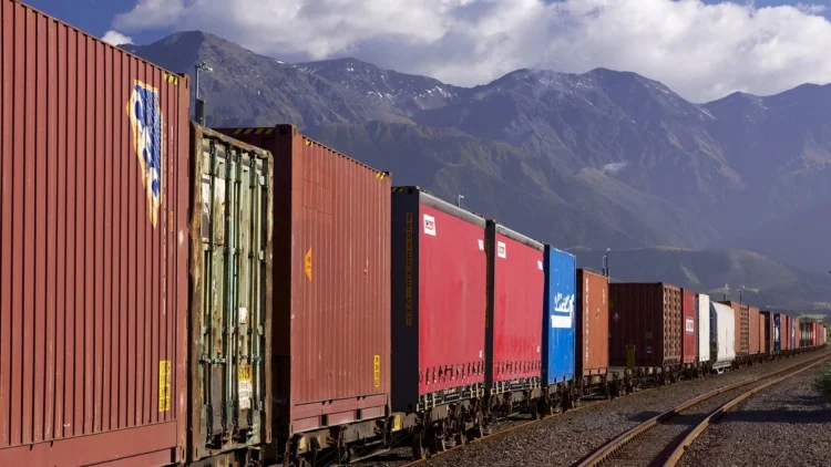 «ҚТЖ-Жүк тасымалы» 1,42 млрд теңге айыппұл төлейді: монополия фактісі сотта дәлелденді