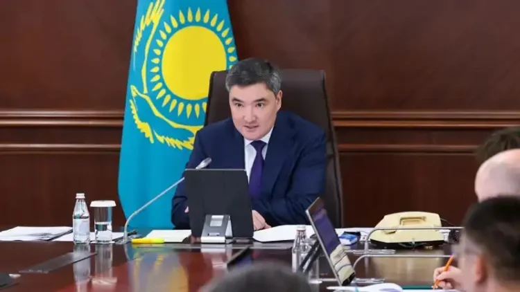 Үкімет бюджет шығындарын қысқартады