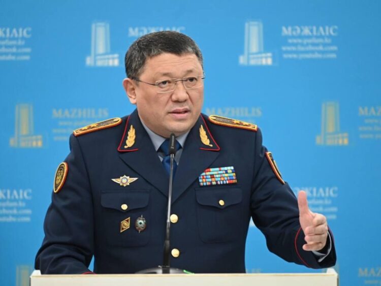 «Должен защищать закон, а стал предателем»: Саденов о скандале в полиции