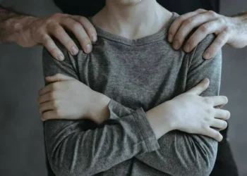 В Павлодаре осудили двух педофилов: брат и сестра получат компенсацию