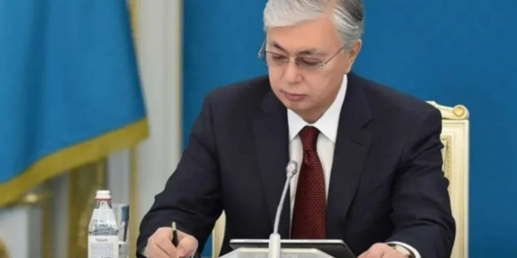 Кадровые перестановки продолжаются: новые назначения в Акорде и МИД