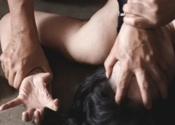 Таразда әйел 22 жастағы ұлын зорлады деп айыптады