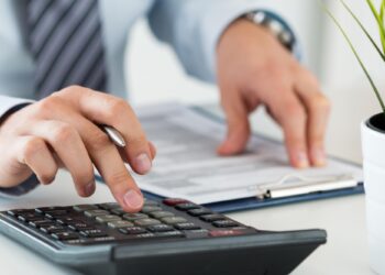 Кәсіпкерлерге арнайы салықтық режимге қалай көшуге болады: КГД түсіндірді