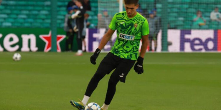 «18 жастағы Шерхан Қалмұрза Анарбеков пен Заруцкийдің орнын басуы мүмкін»