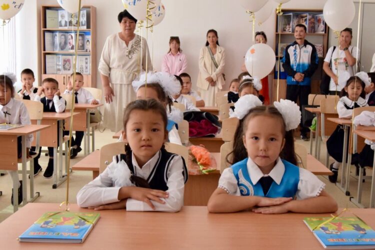 В Конаеве открылась капитально отремонтированная школа