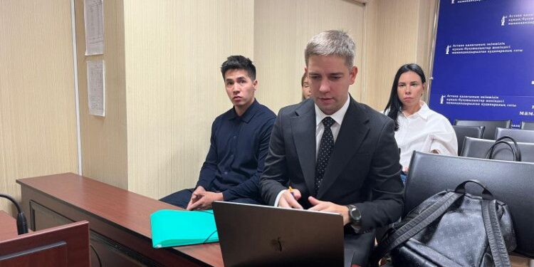 Жанабылов объяснил суду схему розыгрышей и доход от жены