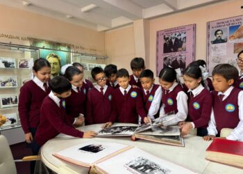 «Қонаев – менің сүйікті қалам»: мектептерде ашық сабақтар өтуде