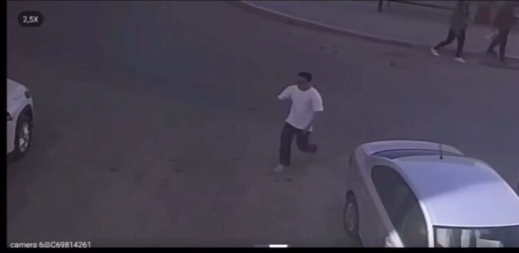 В Атырау мужчина напал на 9-летнего мальчика во дворе жилого комплекса