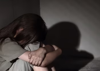 В Жетысу осуждён мужчина, надругавшийся над собственной дочерью: суд приговорил его к пожизненному лишению свободы