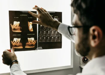 Создал четыре фиктивные стоматологии: одного из фигурантов дела задержали