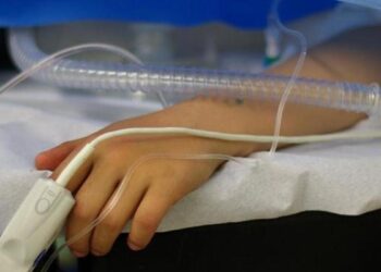 Трагедия в Алматы: мать обвинила врачей в смерти ребёнка