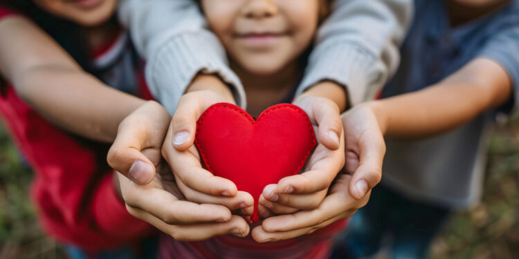 Қазақстан қайырымдылық деңгейі бойынша әлемнің ең жомарт 30 елінің қатарына енді